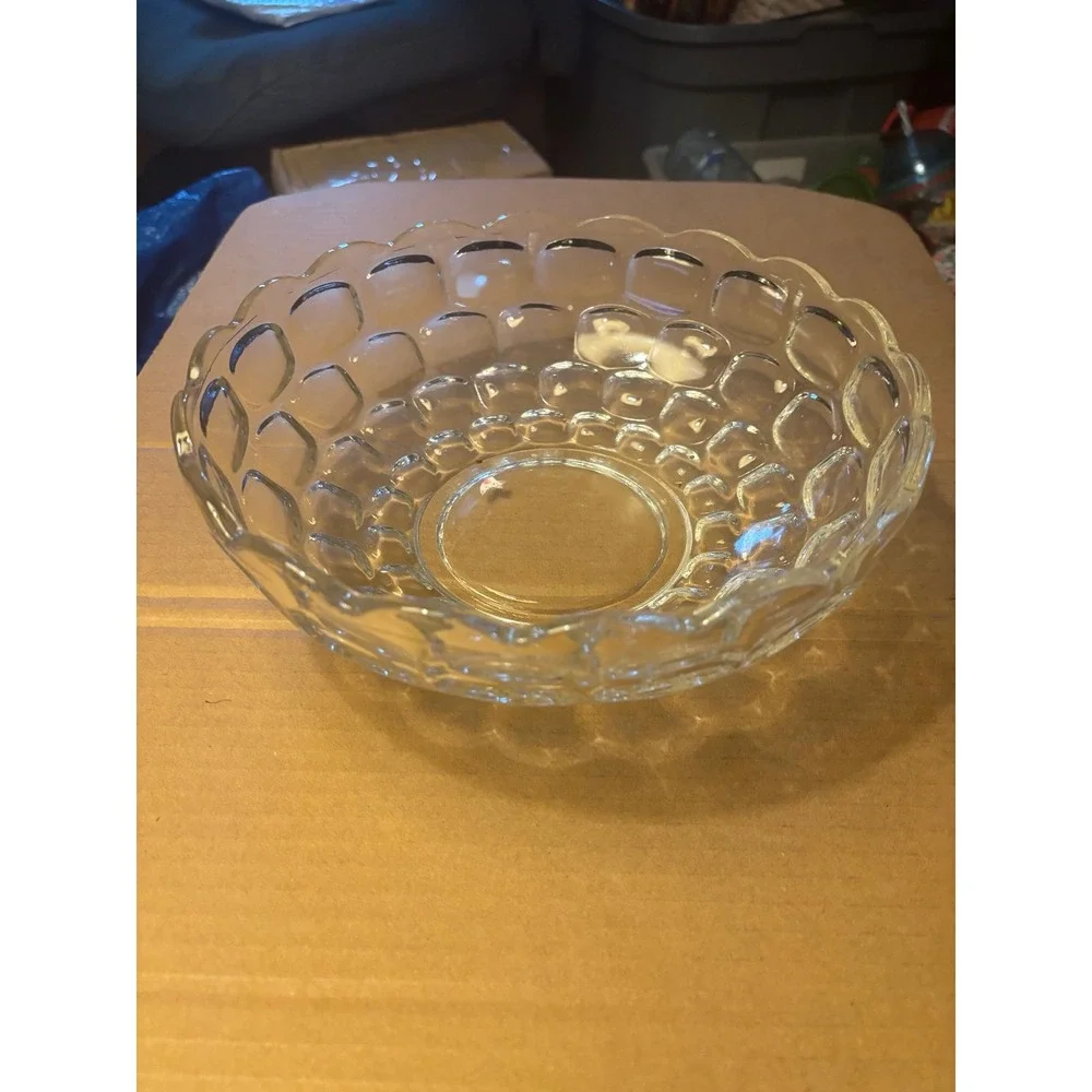 Vtg. Federal Glass Yorktown Salad/Serving Bowl, Bubble/ Thumbprint, 9 Inches.